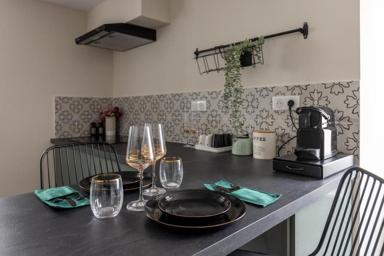 Cherie Cherry - Romantic And Bdsm House Брие Экстерьер фото